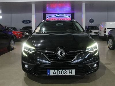 Preto Usado 2020 Renault Mégane GrandTour Intens Carrinha | € 16.500 (Preço justo)