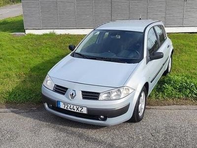 Usado 2004 Renault Mégane II Dynamique Sedan | € 1.990 (Bom preço)
