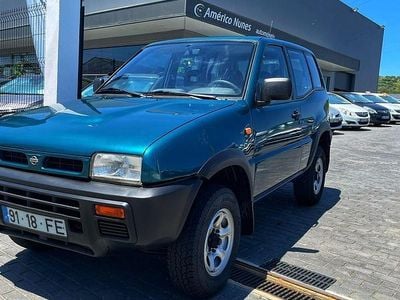 Verde Usado 1995 Nissan Terrano SUV | € 7.000