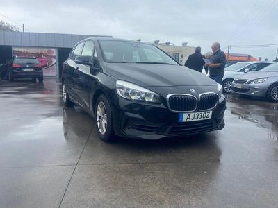 Usado BMW 216 Active Tourer Sport Line 116 HP (85 kW) 2021 Preto Monovolume