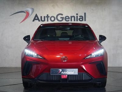 Usado MG MG4 EV Luxury 150 kW (204 HP) 2024 Vermelho Citadino