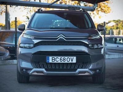 Cinza escuro Usado 2023 Citroën C3 PureTech Citadino | € 16.800 (Preço justo)