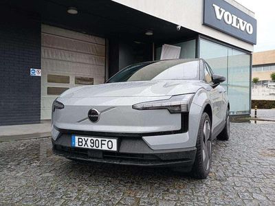 Cinzento Usado 2025 Volvo EX30 Plus SUV | € 44.500 (Caro)