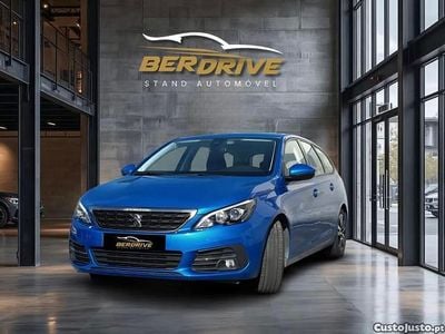 Azul Usado 2020 Peugeot 308 Active Sedan | € 15.350 (Preço elevado)