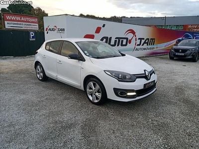 Usado Renault Mégane III LIMITED 114 HP (83 kW) 2014 Branco Citadino