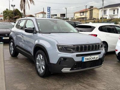 Cinzento Usado 2025 Jeep Avenger SUV | € 23.500 (Bom preço)