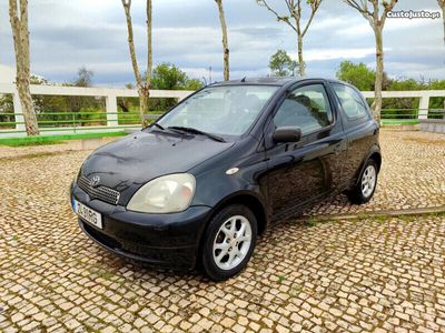 usado Toyota Yaris 1.0 VVT-I 203 mil kms