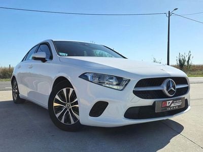 Usado Mercedes A180 Style 116 HP (85 kW) 2022 Branco Sedan