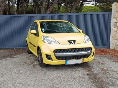 Usado Peugeot 107 68 HP (50 kW) 2009 Citadino