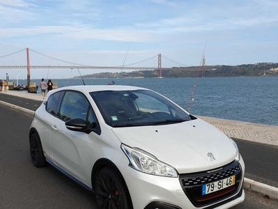 usado Peugeot 208 1.6 e-THP GTi by Sport