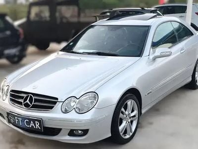 Usado Mercedes CLK220 Avantgarde 150 HP (110 kW) 2006 Cinzento Coupé
