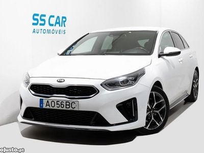 Usado Kia ProCeed GT-Line 120 HP (88 kW) 2022 Branco Carrinha