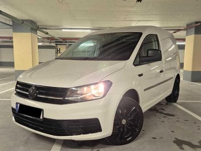 Usado VW Caddy 75 HP (55 kW) 2016 Branco Monovolume