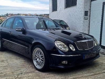 Usado Mercedes E220 150 HP (110 kW) 2003 Sedan