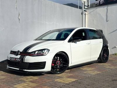 Branco Usado 2014 VW Golf VII GTI Citadino | € 27.990