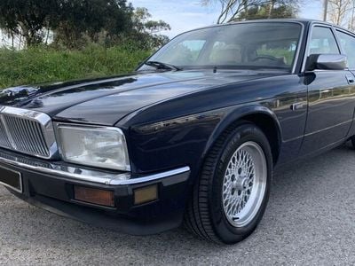 Azul Usado 1990 Jaguar XJ6 Sedan | € 14.500