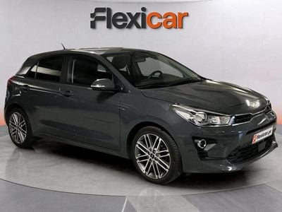 Usado Kia Rio 100 HP (73 kW) 2022 Cinza