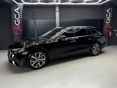 Usado Mercedes E300 313 HP (230 kW) 2024 Preto Carrinha