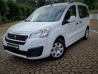 Branco Usado 2018 Peugeot Partner Style Monovolume | € 15.900 (Caro)