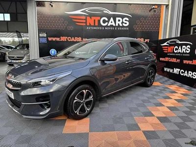 Usado Kia XCeed First Edition 141 HP (103 kW) 2020 Cinza SUV