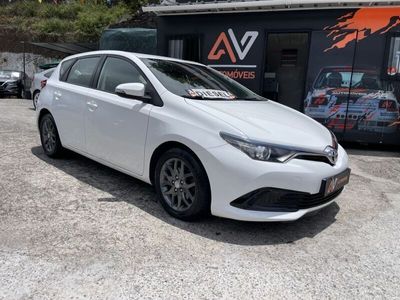 usado Toyota Auris Touring Sports 1.4 D-4D Comfort