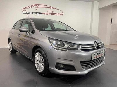 Cinzento Usado 2016 Citroën C4 PureTech Citadino | € 8.350 (Preço justo)
