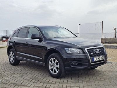Usado Audi Q5 Premium 170 HP (125 kW) 2008 Preto SUV