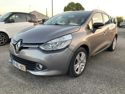 Usado Renault Clio IV 90 HP (66 kW) 2013 Cinzento Carrinha