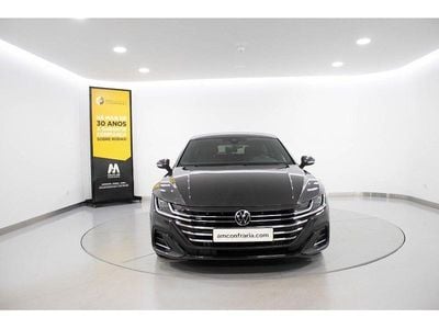 Usado VW Arteon R-line 150 HP (110 kW) 2023 Cinza Carrinha