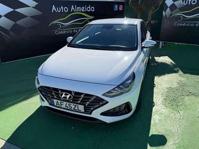 Usado Hyundai i30 136 HP (100 kW) 2021 Branco