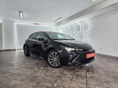 Usado Toyota Corolla Comfort 116 HP (85 kW) 2019 Preto