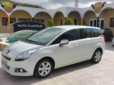 usado Peugeot 5008 1.6 HDIF Executive