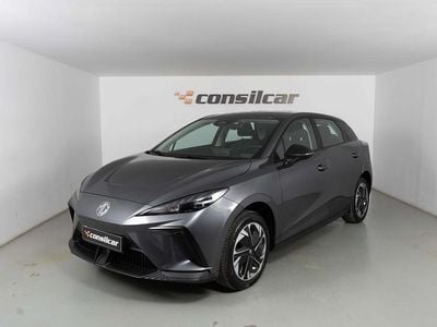 Cinza Novo 2025 MG MG4 EV Citadino | € 24.680 (Preço justo)