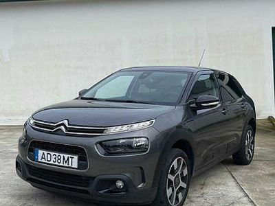 Usado Citroën C4 Cactus Feel 102 HP (75 kW) 2020 Citadino