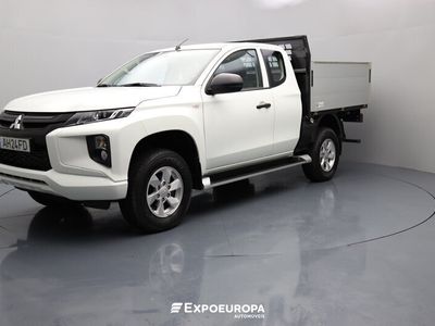 usado Mitsubishi L 200 2.3 DI-D 4WD 4X4 3LUG