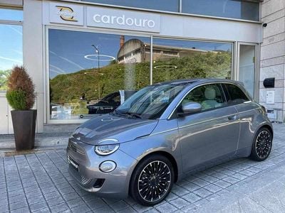 Cinzento Usado 2023 Fiat 500e La Prima Citadino | € 20.900