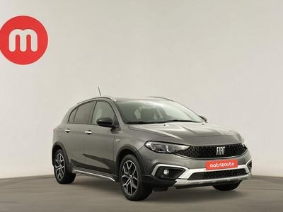 Cinzento Usado 2022 Fiat Tipo Cross | € 16.499 (Preço justo)