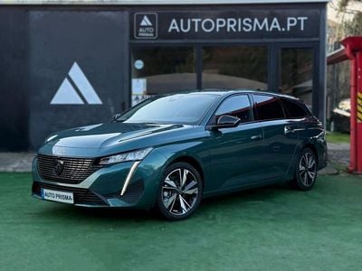 Usado Peugeot 308 SW 130 HP (95 kW) 2023 Azul Carrinha
