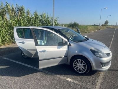 Renault Clio II