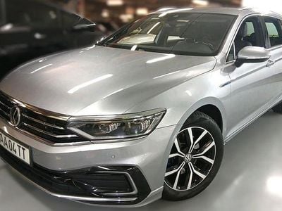 Cinzento Usado 2020 VW Passat Carrinha | € 23.950 (Preço elevado)