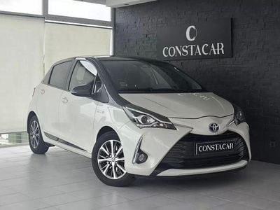 Usado Toyota Yaris Hybrid 100 HP (73 kW) 2020 Branco