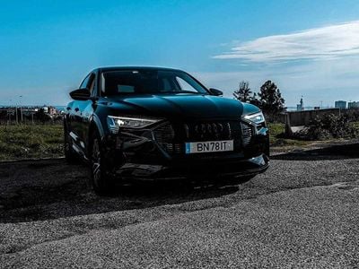 Preto Usado 2022 Audi e-tron SUV | € 37.900 (Caro)