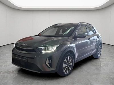 Cinzento Novo 2025 Kia Stonic SUV | € 19.750 (Preço elevado)