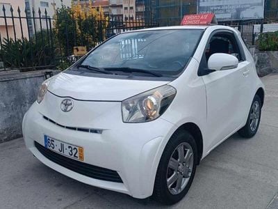 Toyota iQ