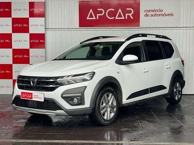 Branco Usado 2023 Dacia Jogger Monovolume | € 13.990 (Preço justo)