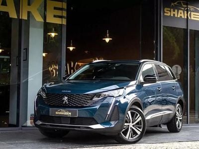 Azul escuro Usado 2022 Peugeot 5008 Active Monovolume | € 18.990 (Super Preço)