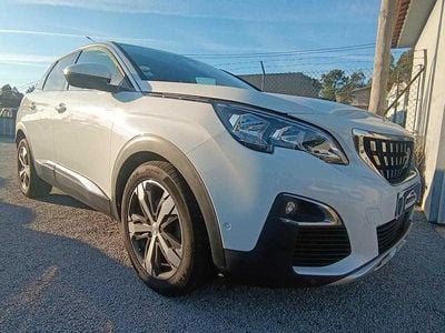 Branco Usado 2017 Peugeot 3008 Allure SUV | € 18.900 (Preço justo)