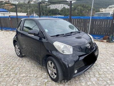 Toyota iQ