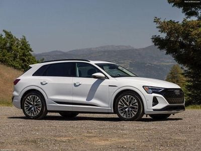 Audi Q8 e-tron