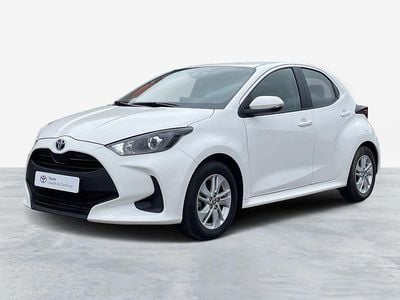Branco (sólida) Usado 2023 Toyota Yaris Comfort | € 23.500 (Bom preço)